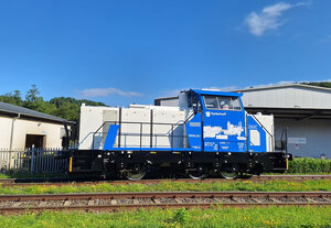 Dreifachachsige Rangierlokomotive GMEINDER D60 C mit diesel-hydraulischem Antrieb auf Testgleis